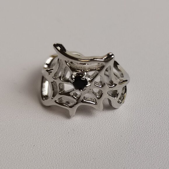 Jewelry - Pre-owned women's classic fashion rings